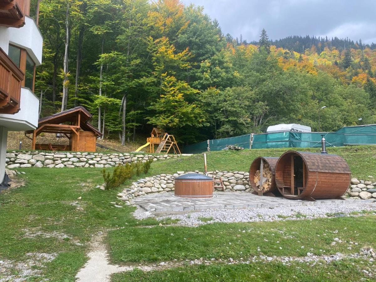 Apartment Anna Chopok, 1 110 M, Highest In Central Europe, On A Hiking Trail To Dumbier Demanovska Dolina Bagian luar foto